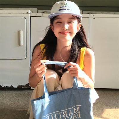 萌萌杂技演员
